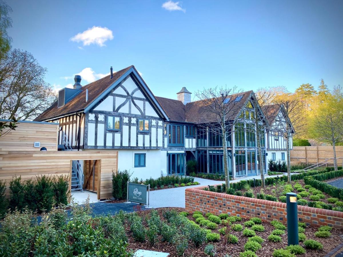 The Springs Resort & Golf Club Wallingford Exterior foto